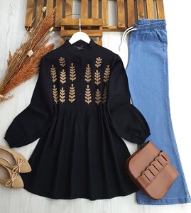 ADOS NAKIŞLI HAKİM YAKA GÖMLEK TUNİK A5-3-5413-01-SİYAH - 