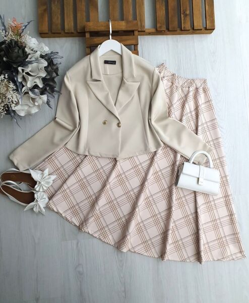 ALX ÇİZGİLİ EKOSE ETEK ÇİFT DÜĞME CEKET TAKIM B8-5-1700-34-BEJ - 1