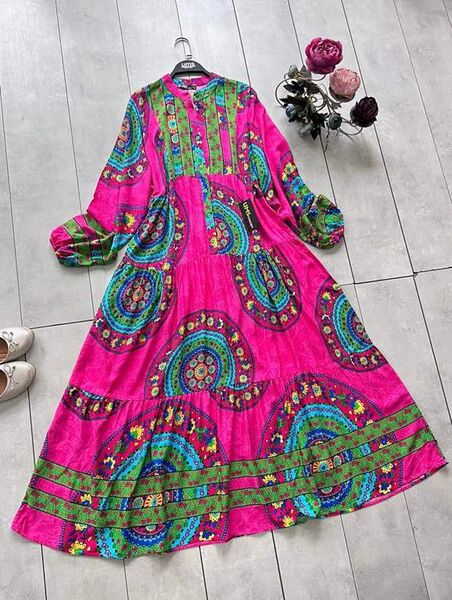 AYSU DESENLİ PATLI YARIM DÜĞMELİ SALAŞ ELBİSE D4-2302-47-PEMBE - 1