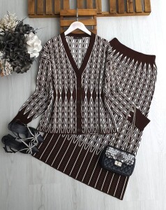 BALM GEÇİŞ DESENLİ ÖNÜ DÜĞMELİ ETEKLİ TRİKO TAKIM B3-5-8150-37-KAHVE - 