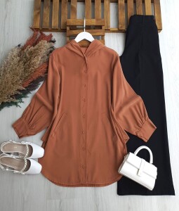 CEYDE ÖNÜ DÜĞMELİ KAPÜŞONLU SALAŞ TUNİK KAP 5671-06-KİREMİT - 