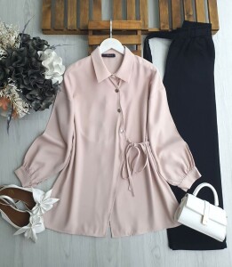 DUWF SİMETRİK DÜĞMELİ İÇ VE DIŞ YAN BAĞCIKLI GÖMLEK TUNİK B2-3-5610-05-PUDRA - 1