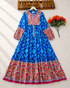 ELAN DESENLİ PATLI YARIM DÜĞMELİ SALAŞ ELBİSE D2-2303-14-SAKS - 1