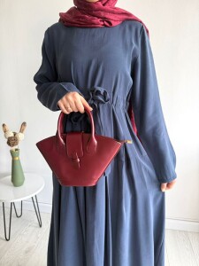 ELTAS BELİ BAĞCIKLI PİLELİ ELBİSE B5-1-2415-12-LACİVERT - 2