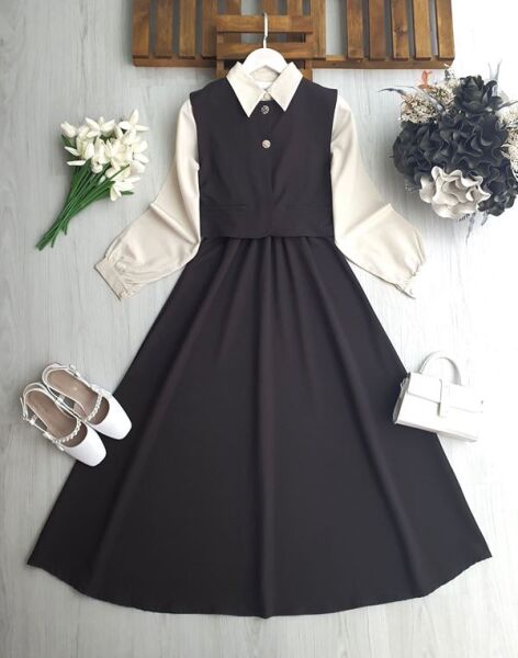 FOYDE GÖMLEK GARNİLİ BELİ LASTİKLİ ELBİSE İKİ DÜĞMELİ YELEK TAKIM 2421-37-KAHVE - 1