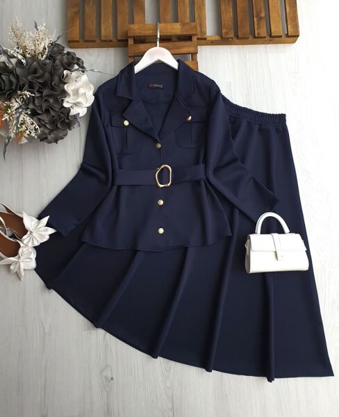 FUBE GOLD DÜĞMELİ ÇİFT CEP TOKALI KEMERLİ CEKET KİLOŞ ETEK TAKIM B3-7-1691-12-LACİVERT - 1