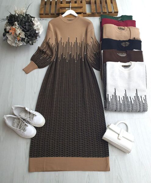 GUZHE TAŞLI RİTİM DESENLİ TRİKO ELBİSE 8135-48-BİSKÜVİ - 1