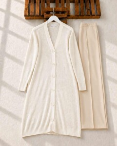 HEYAN ÖNÜ DÜĞMELİ FİLE HIRKA C8-3144-20-BEYAZ - 
