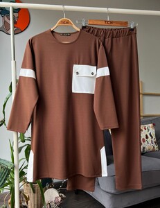 HOLDE GARNİLİ VE CEPLİ İKİLİ TAKIM A5-4-1476-37-KAHVE - 