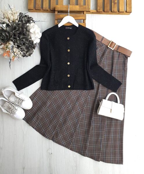 HUCDE SİMLİ ÖNÜ DÜĞMELİ ELİT İPLİK HIRKA 8164-01-SİYAH - 1