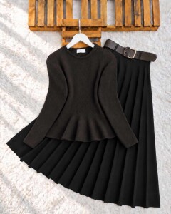 HULE VOLANLI PRENSES DİKİŞLİ BLUZ A8-3-60044-37-KAHVE 