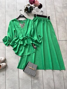 JALS ÖNDEN BAĞLAMALI KETEN ETEKLİ İKİLİ TAKIM C6-1463-54-BENETTON - 
