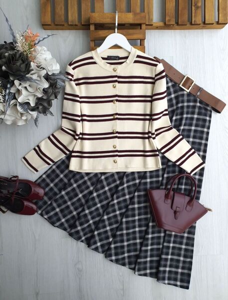 KAVH ÇİZGİLİ DÜĞMELİ TRİKO HIRKA 8193-34-BEJ - 1