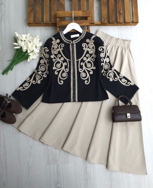 KEFDA KOL VE ÖN İNCİ İŞLEMELİ NAKIŞLI CEKET 3230-01-SİYAH - 1