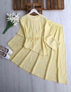 LAGD ASİMETRİK KESİM BELİ İPLİ BRODE ETEKLİ TAKIM 1755-23-SARI - 1