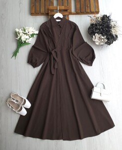 LANDE BOYDAN YAN BAĞLAMA PARÇALI YARIM DÜĞMELİ ELBİSE 2419-37-KAHVE - 1