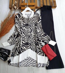 LAZE RİBANALI DESENLİ OVERSİZE GÖMLEK C8-5299-01-SİYAH - 