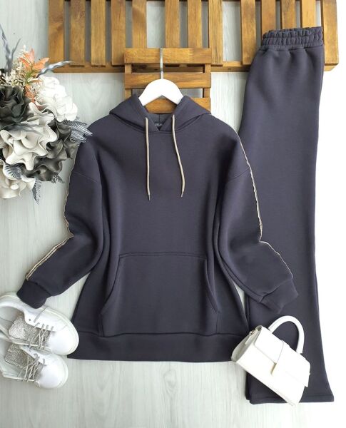 LOGLA OMUZDAN KOLA ŞERİTLİ ÜÇ İPLİK TAKIM B10-2-1697-58-FÜME - 1