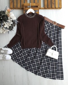 LOLHE YAKA TAŞLI YUMOŞ KAZAK 8188-37-KAHVE - 