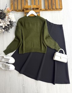 LOVDE ÇAPRAZ ÇİZGİ DESENLİ YUMOŞ KAZAK 8181-09-HAKİ - 