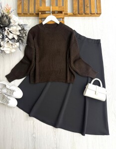 LOVDE ÇAPRAZ ÇİZGİ DESENLİ YUMOŞ KAZAK 8181-37-KAHVE - 