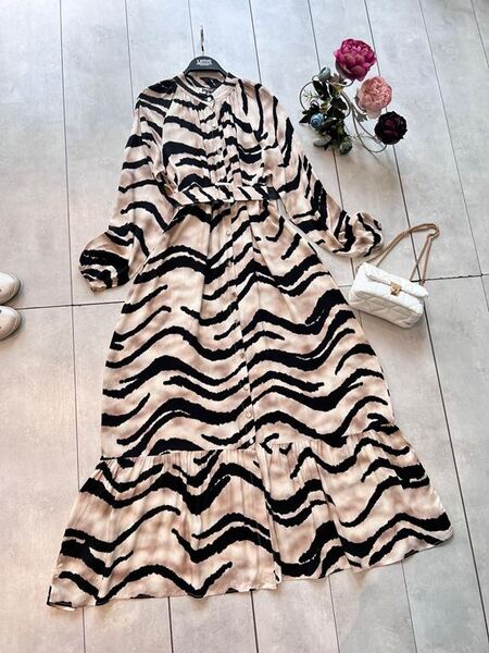 MEYLA KEMERLİ DESENLİ ÖNÜ DÜĞMELİ ELBİSE D2-2304-34-BEJ - 2