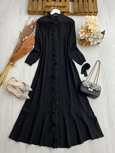 NECTA TAM BOY DÜĞMELİ VE FIRFIRLI KEMERLİ ELBİSE B9-3-2296-01-SİYAH - 