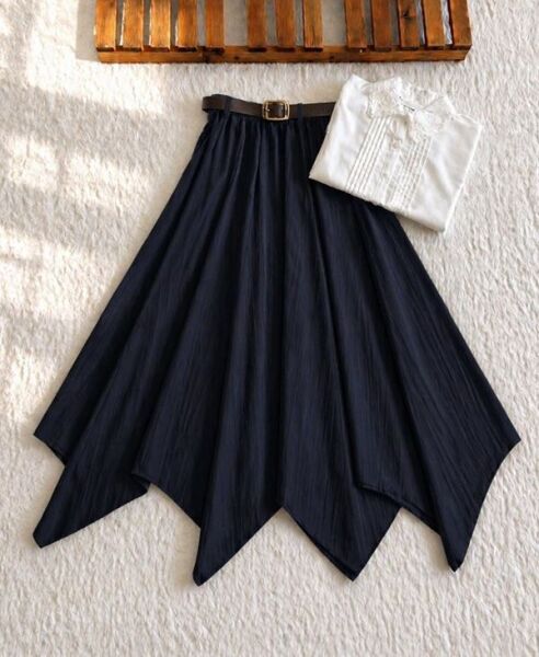 NUBES ASİMETRİK KESİM DERİ KEMERLİ KİLOŞ ETEK 6108-01-SİYAH - 1