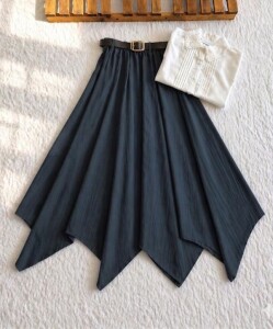 NUBES ASİMETRİK KESİM DERİ KEMERLİ KİLOŞ ETEK 6108-12-LACİVERT - 1