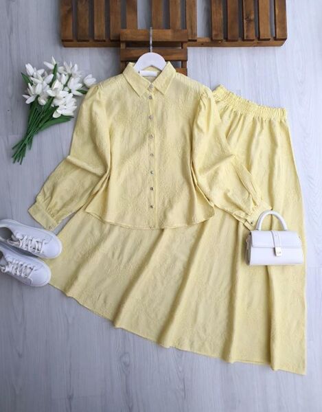 NUZGİ KENDİNDEN DESENLİ JAKARLI ETEKLİ TAKIM 1735-23-SARI - 1