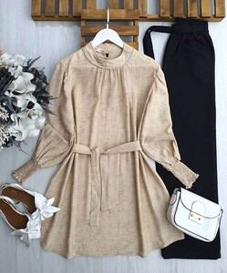 OLANE GİPE KOL TAŞ BİYELİ GENİŞ YAKA DESENLİ ÇİLEK TUNİK C9-5507-48-BİSKÜVİ - 1