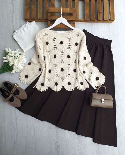 OYDES PAPATYA İŞLEMELİ DANTEL ÖRGÜ BLUZ 8202-34-BEJ - 1