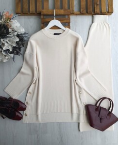 PELGAN YANLARI DÜĞMELİ TRİKO TAKIM B10-3-8176-34-BEJ - 