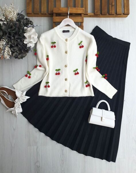 SALDE KİRAZLI ÖNÜ DÜĞMELİ YUMOŞ HIRKA 8161-20-BEYAZ - 1