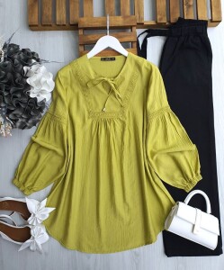 SİGYA ÖN VE KOL DANTEL ŞERİTLİ YAKA BAĞCIKLI TUNİK A10-5-5574-70-YAĞ YEŞİLİ - 1