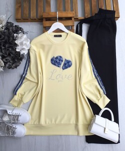 SONEE KOL İŞLEMELİ KOT ŞERİTLİ ÖNÜ İŞLEMELİ KOT YAZILI TUNİK B3-3-5619-23-SARI - 1