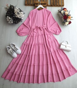 YESİM KAT KAT FIRFIRLI BALON KOL KEMERLİ ELBİSE B5-4-2375-47-PEMBE - 